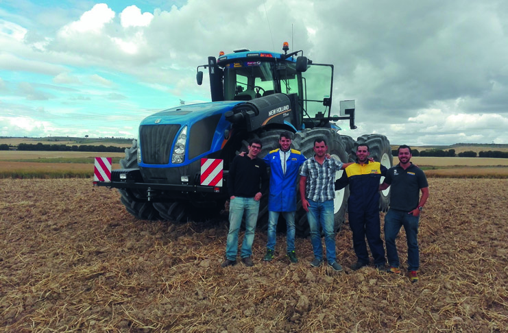 Primer New Holland T9 vendido en España, el tractor más potente del mercado