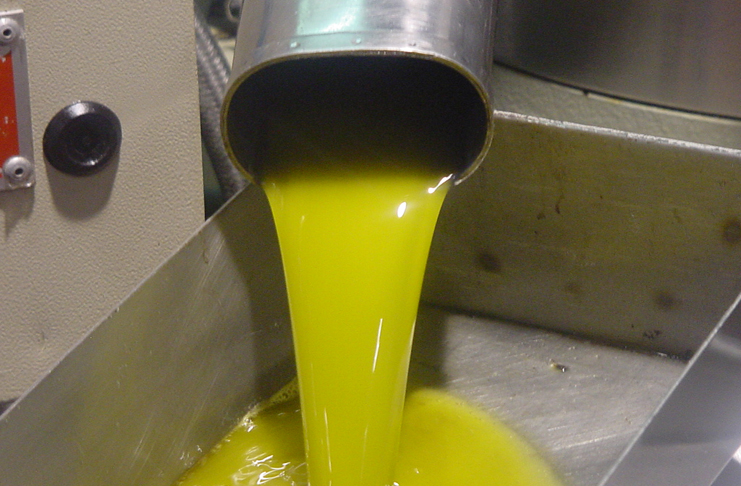Las ventas de aceite de orujo de oliva crecen a doble dígito en España, según ANEO