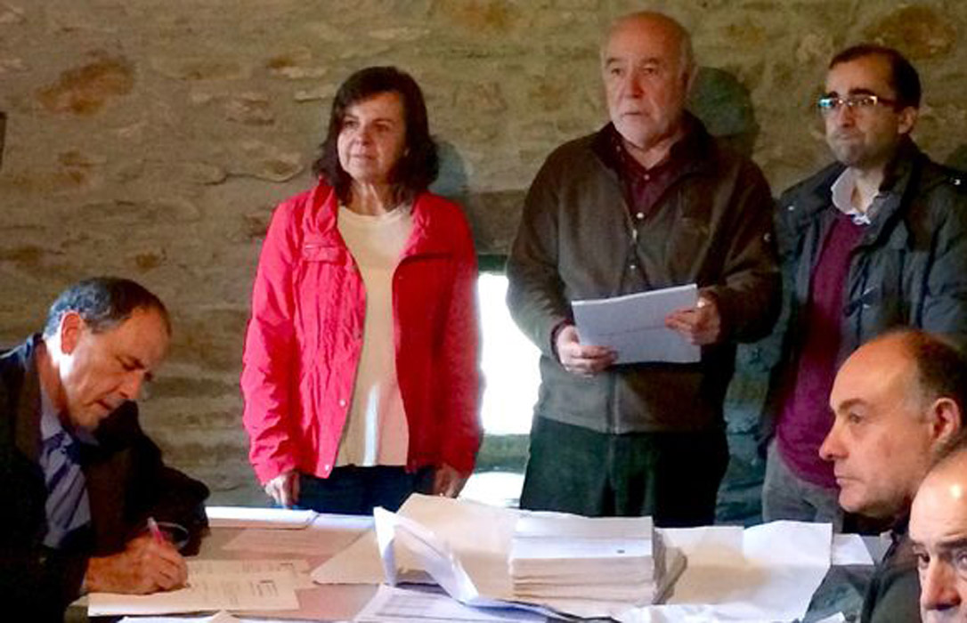 Asturias entrega los títulos de propiedad de la concentración parcelaria de Riotorno