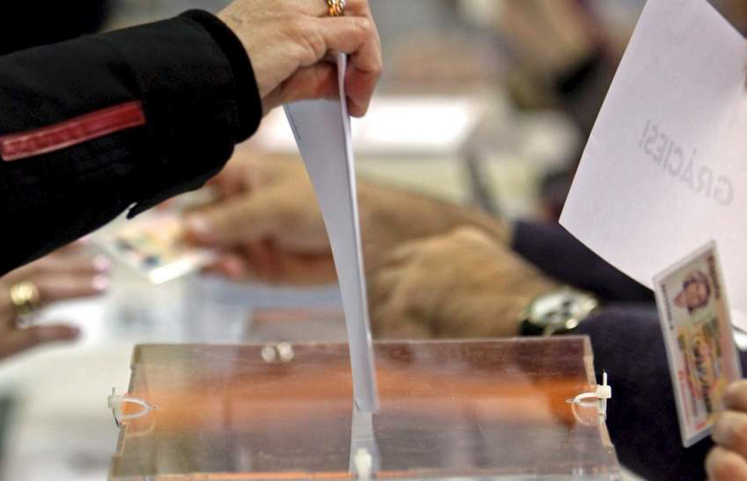 Primer acta notarial ante las «irregularidades» de la Junta Extremadura en las elecciones agrarias