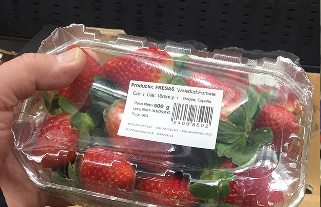 ¿Sorpresa! Aldi retira la venta de fresas por debajo de coste y ni siquiera se justifica en un error de etiquetado