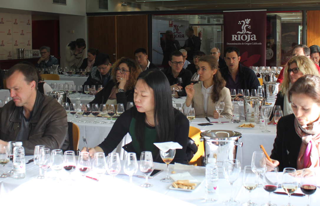 El Consejo Regulador lanza el programa de ‘educadores oficiales de Rioja’, su red de formadores a nivel mundial