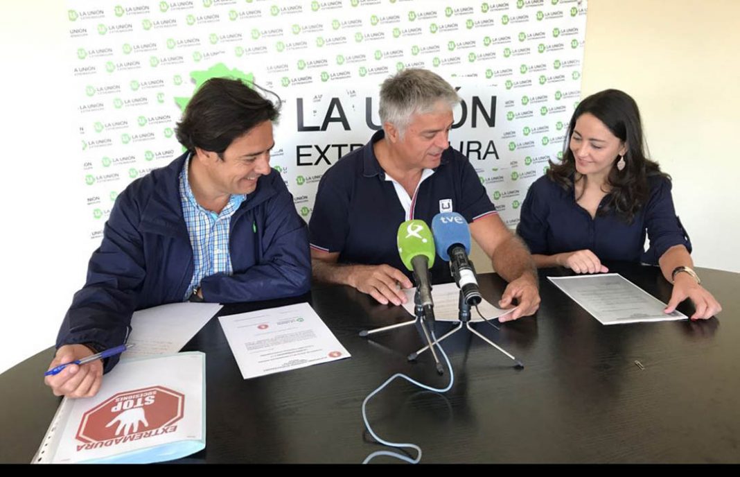 La Unión Extremadura firma un acuerdo de Colaboración con la Plataforma StopSucesiones y se manifestará en Mérida