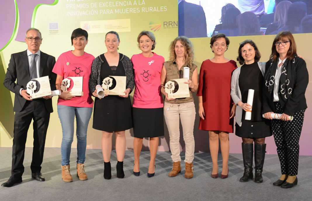 El papel de la mujer como vertebradora social en los Premios de Excelencia a la Innovación para las Mujeres Rurales