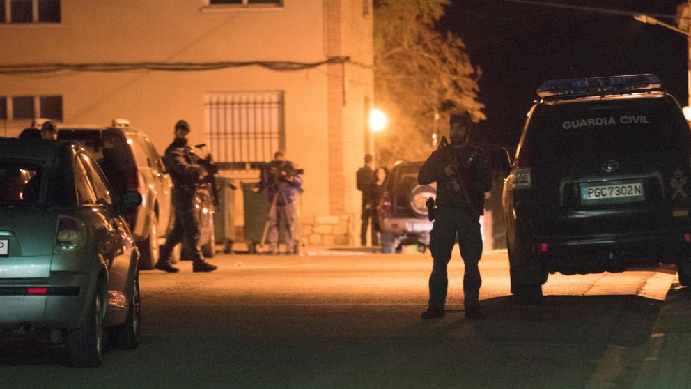 Dos agentes de la Guardia Civil de los Equipos Roca, muertos en un tiroteo en una finca