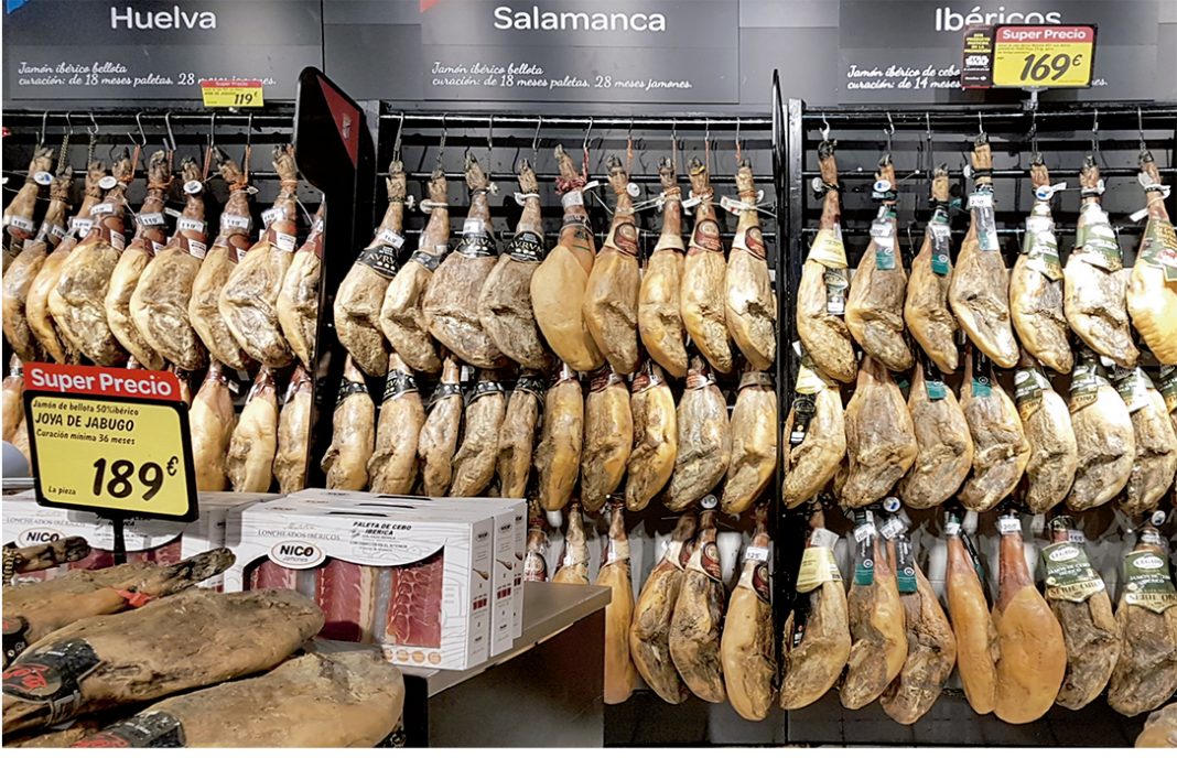 La Guardia Civil investiga al mayor distribuidor de jamón ibérico y a Carrefour por fraude en el etiquetado