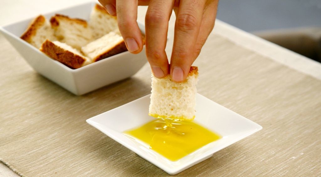 Un estudio demuestra que que el consumo de aceite de oliva puede ser más efectivo que la Viagra