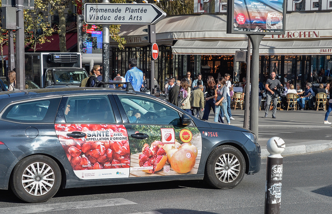 La DOP Granada Mollar de Elche se monta en un taxi y se da una vuelta por París