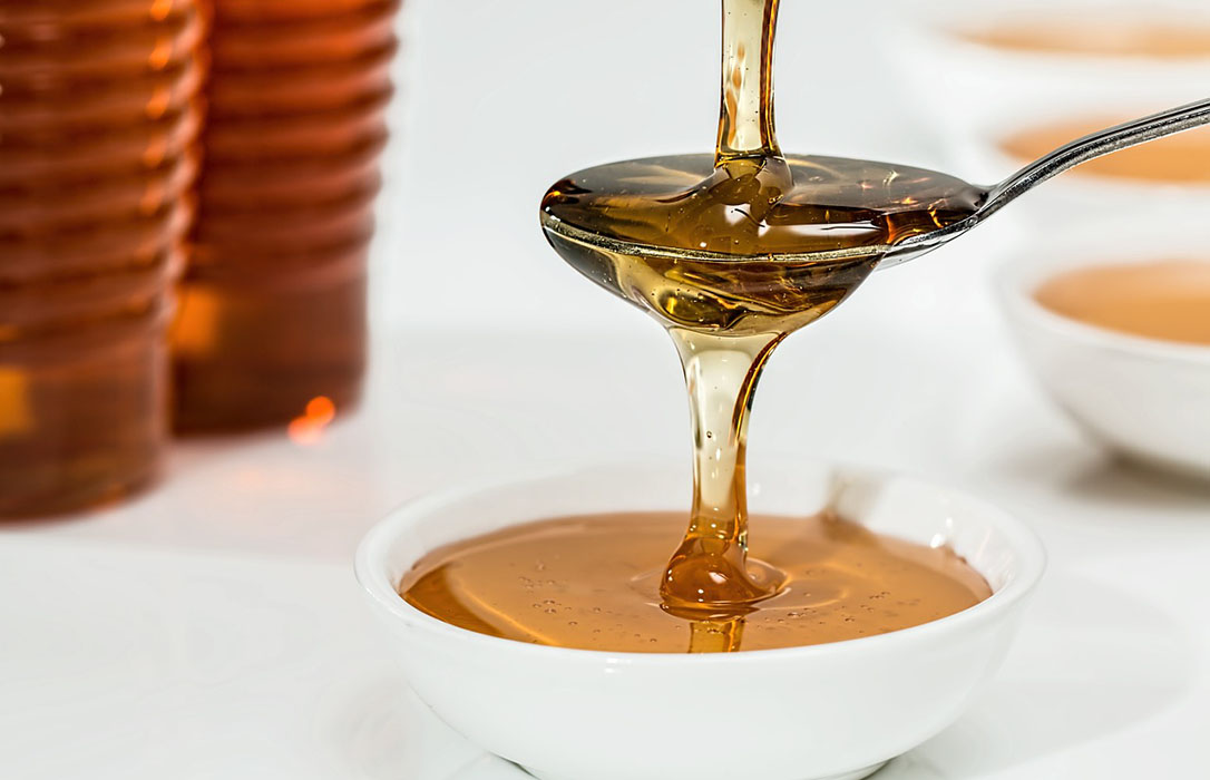 Estudian denunciar a la industria por la comercialización fraudulenta de miel mezclada con jarabes
