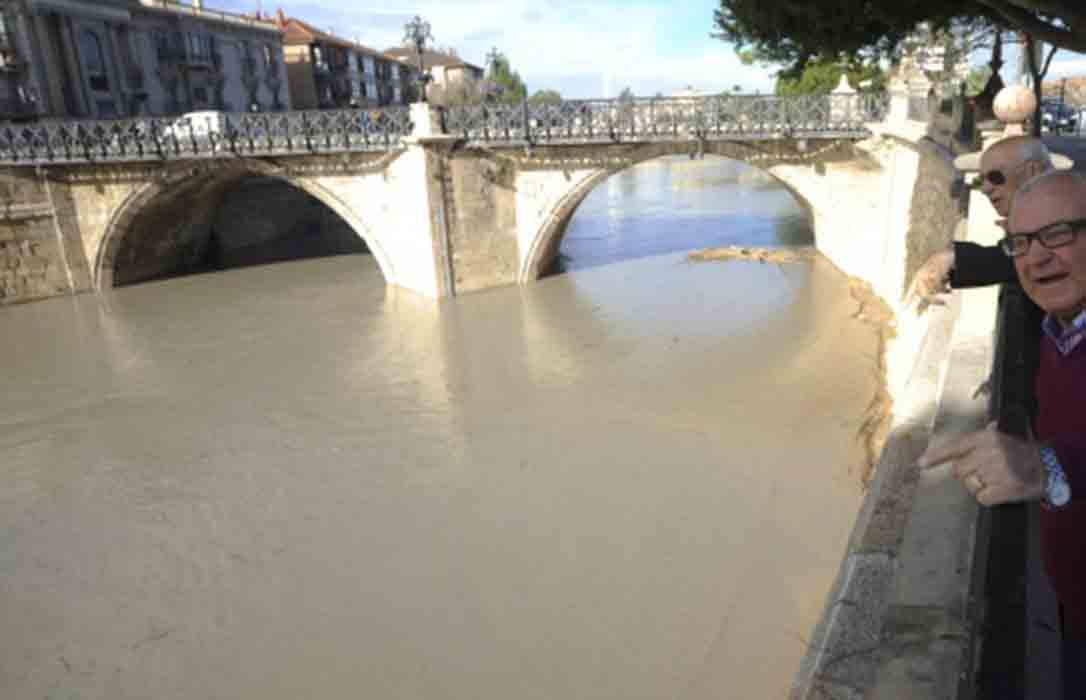 Preocupación de los regantes por la posible entrada del río Segura en prealerta por falta de lluvias