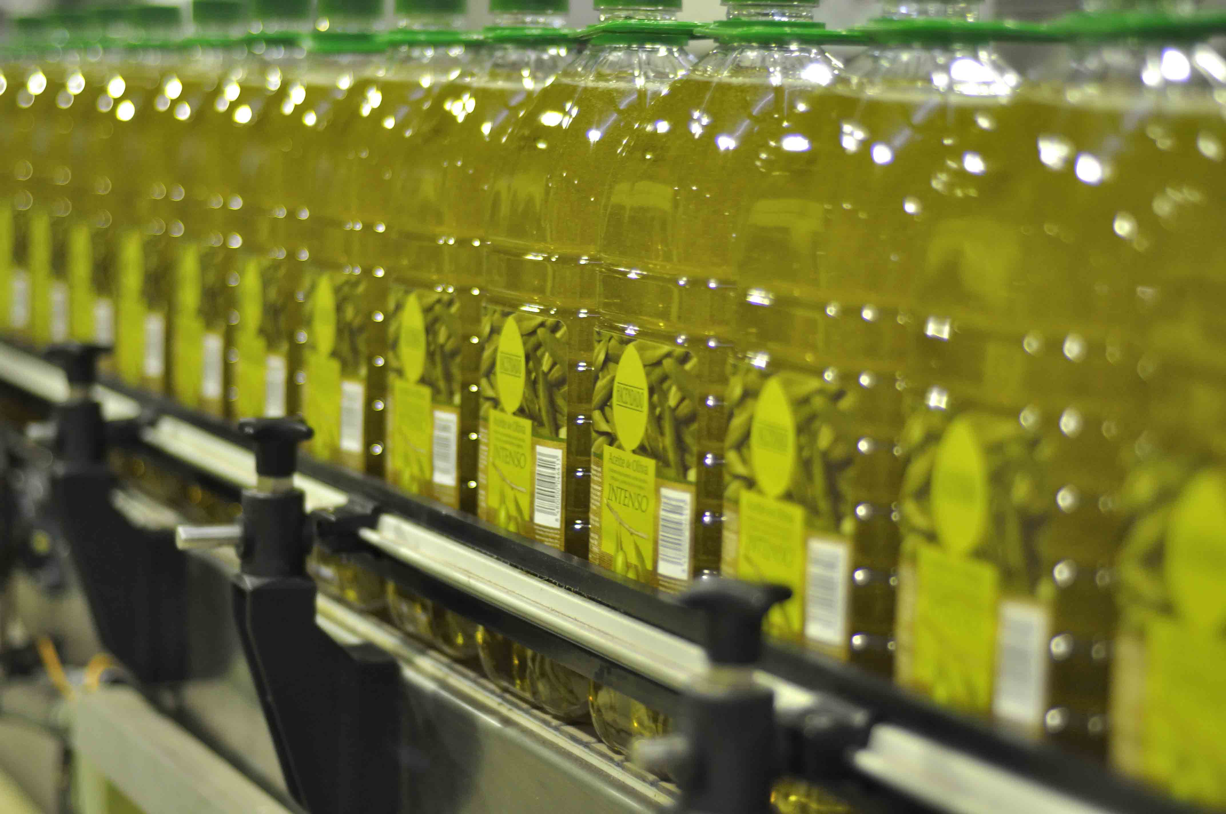 Sube un 17,7% la venta de aceite de oliva en los 6 primeros meses de campaña, según Anierac