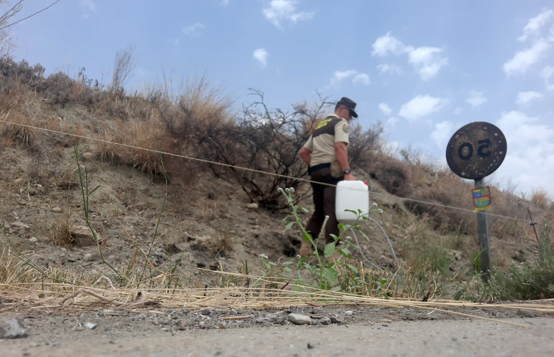 La sequía no solo afecta al campo y la ganadería: Bebederos de los guardas rurales en los cotos ante el calor