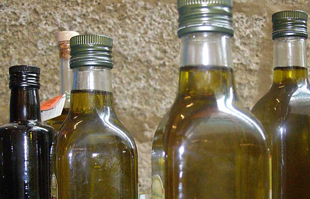 Almazaras cooperativas mostrarán la calidad de su aceite de oliva a importadores de China, Japón, Alemania e Italia