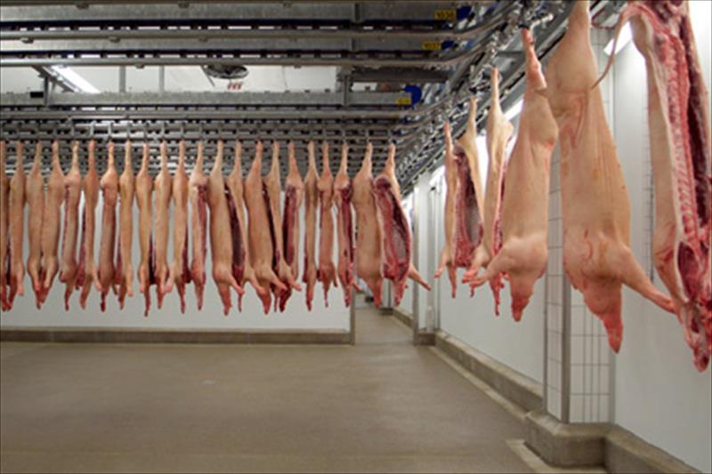 La carne de cerdo y las patatas tiran hacia arriba el IPC de los alimentos en octubre