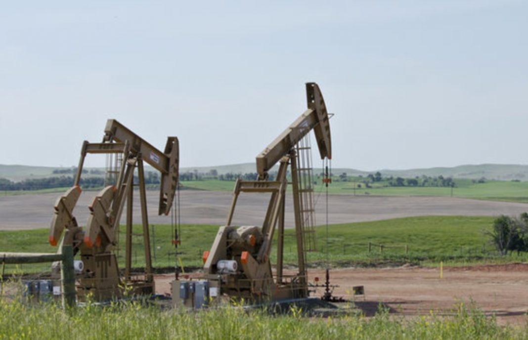 España reitera que prohibirá la práctica de fractura hidráulica o fracking en todo el territorio