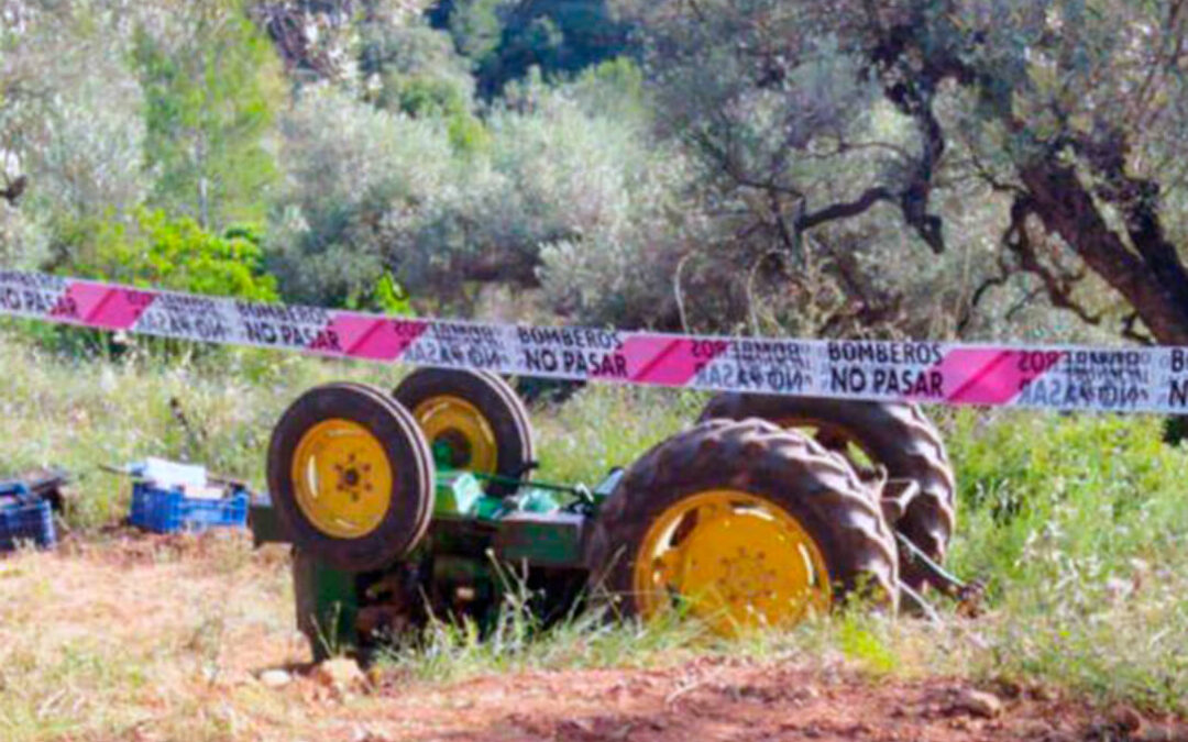Fallece un hombre de 54 años al volcar su tractor tras un mes de descenso en los accidentes