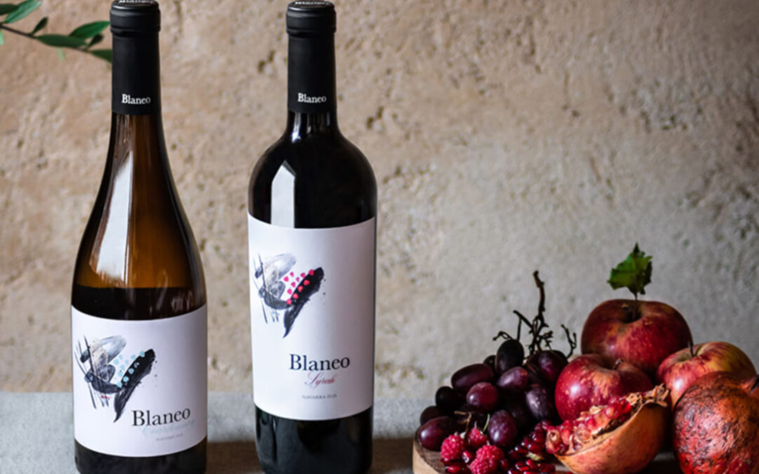Pagos de Araiz lanza la nueva añada de su vino más premium, Blaneo Syrah 2018, que luce nueva imagen