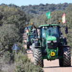 Satisfacción en la primera jornada de la tractorada desde Extremadura que se cerrará hoy ante las puertas del Ministerio 1