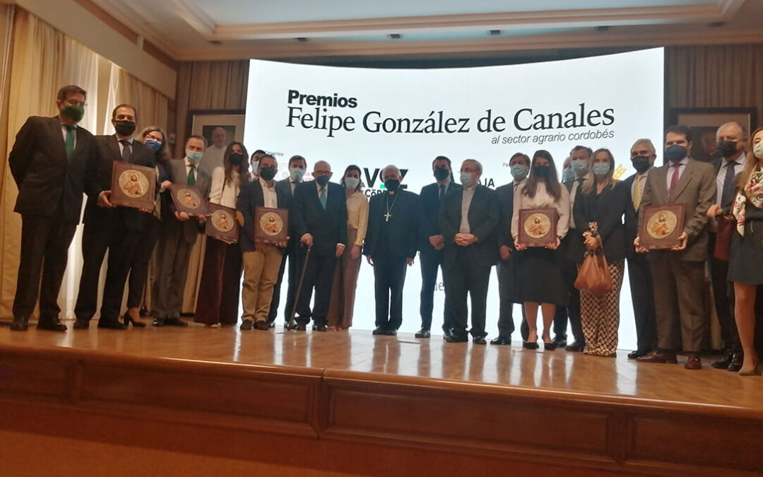 Los premios ‘Felipe González de Canales’ al sector agrario reconoce la fundamental labor que se realiza cada día en el campo cordobés