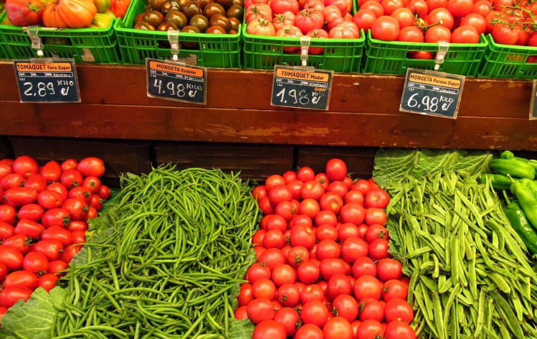 Efecto colateral por Ucrania: Marruecos puede inundar el mercado europeo con su producción hortofrutícola que no podrá exportar a Rusia