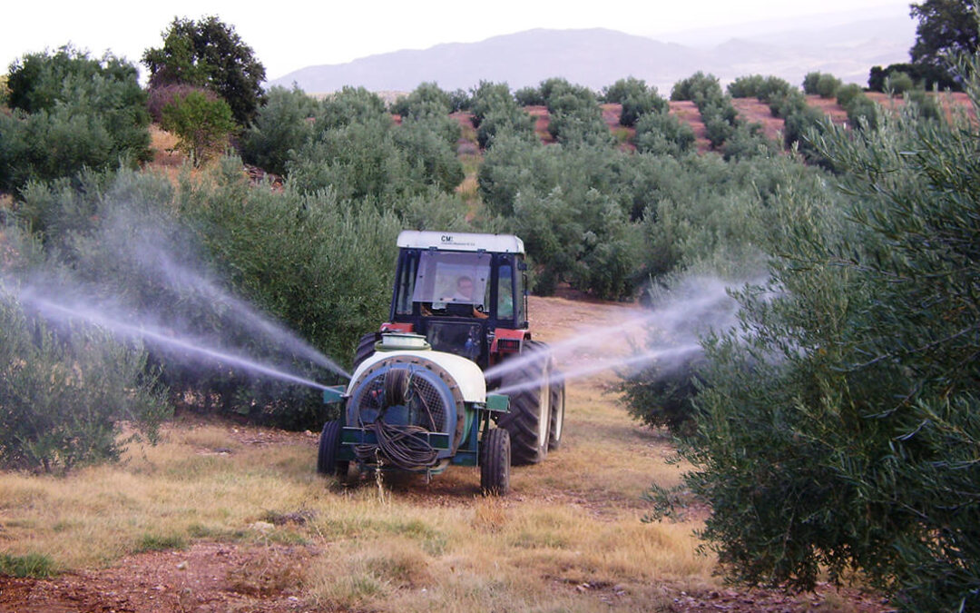 La reducción del uso de pesticidas coge al Ministerio con el pie cambiado, que pide mejorar algunos aspectos en su tramitación
