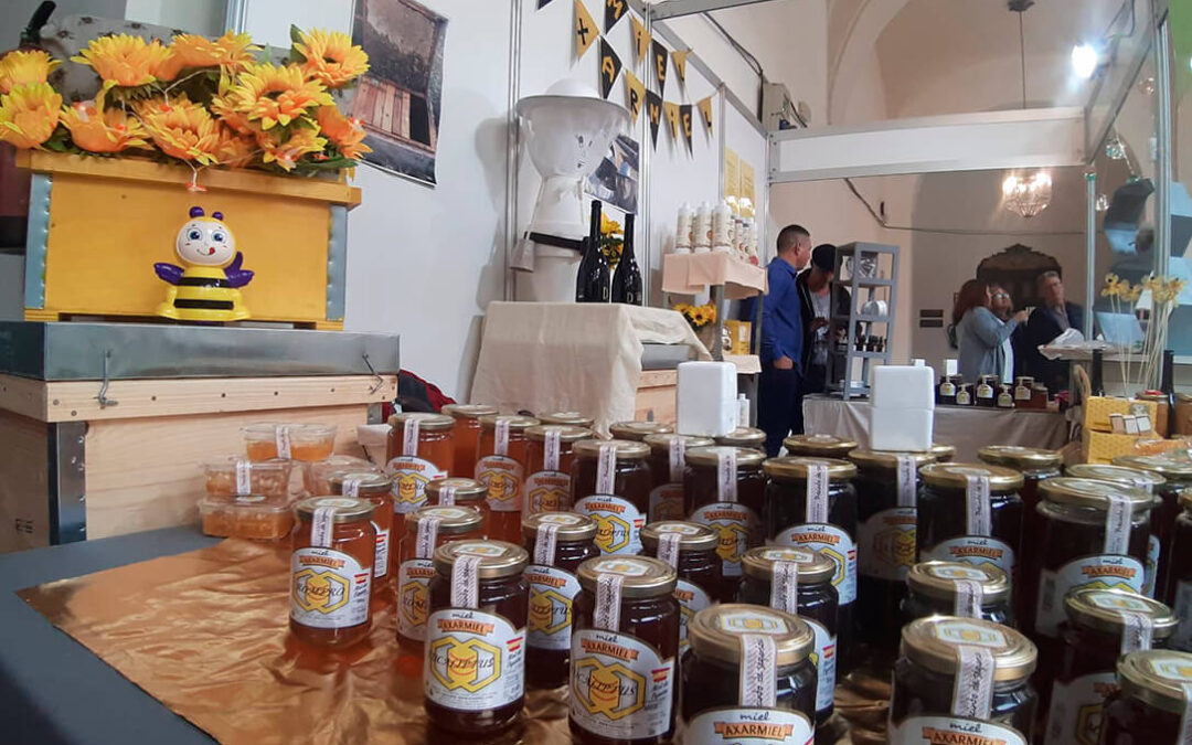 SOS de la apicultura: «compren nuestra miel, nuestro sector se muere y la industria está metiendo basura en los lineales”.