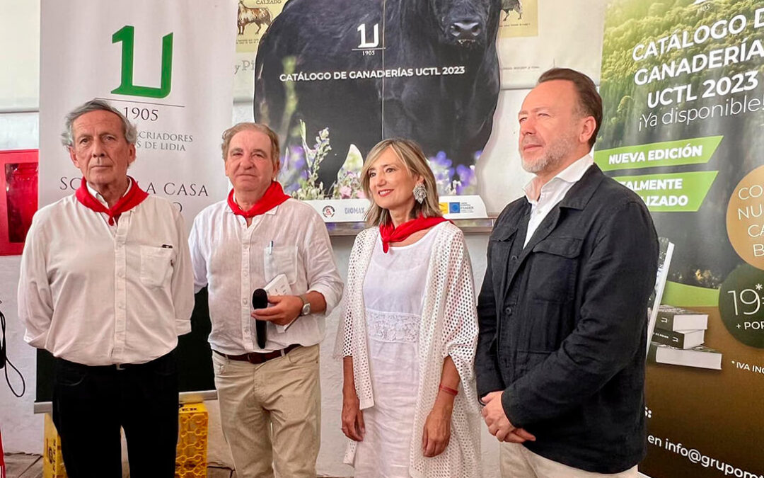 El catálogo de ganaderías 2023 de la Real Unión de Criadores de Toros de Lidia se presenta en Pamplona tras un paréntesis de 5 años
