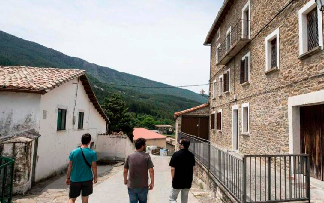 Castilla-La Mancha destina 23,5 millones a rehabilitación viviendas en pequeños municipios menores de 5.000 habitantes