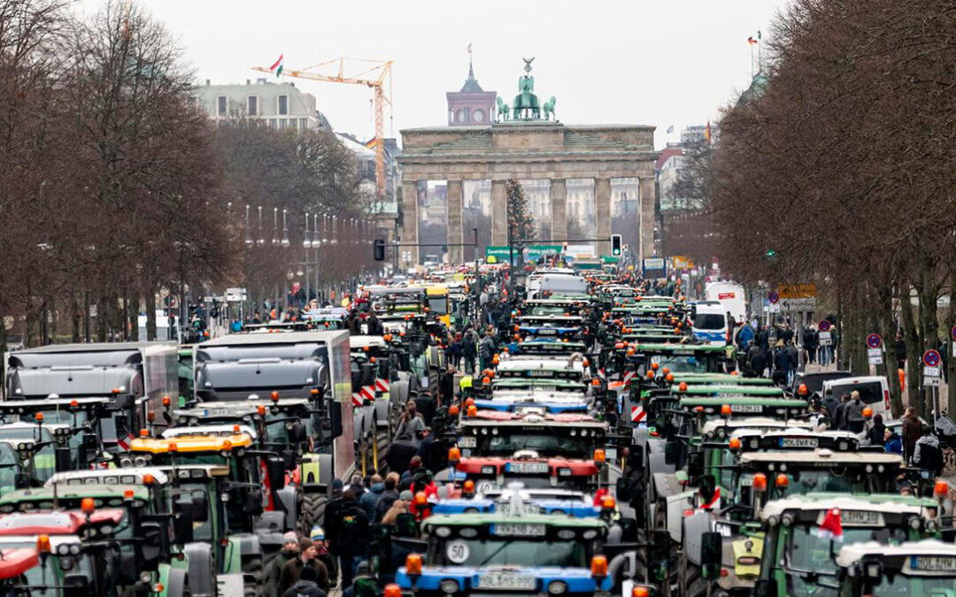 Los agricultores alemanes inician una semana de movilizaciones contra el recorte de subsidios que incluye retirar el llamado diésel agrícola