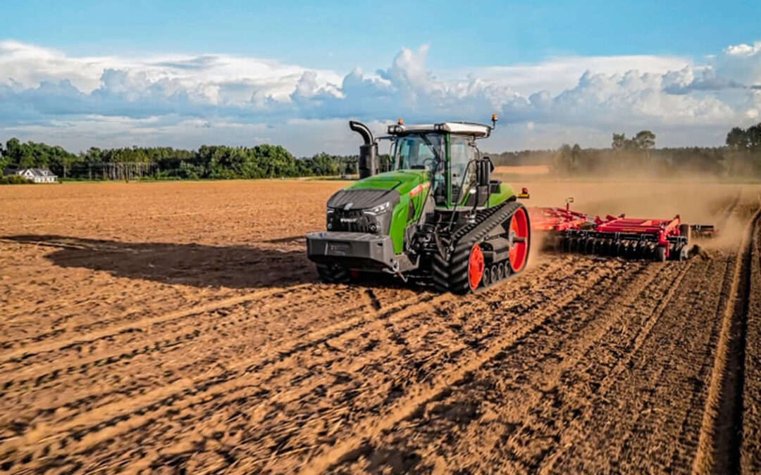La venta de tractores agrícolas nuevos baja un 14% en España mientras que los equipos remolcados o suspendidos de recolección sube un 22%