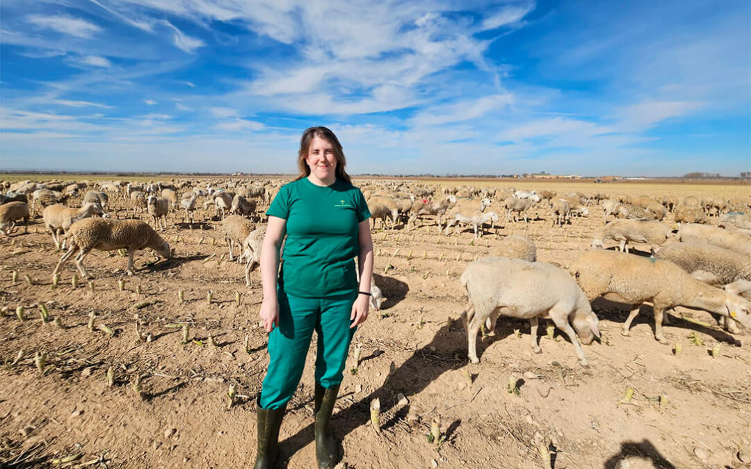 Día Internacional de la Mujer: la ganadería en Dehesa de Los Llanos es un ejemplo de integración de la mujer en el entorno rural
