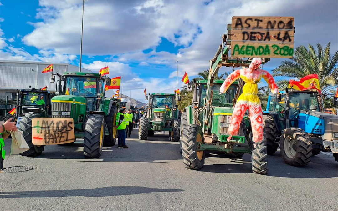 Se presentarán alegaciones ante las sanciones recibidas por los agricultores alicantinos en las tractoradas de febrero