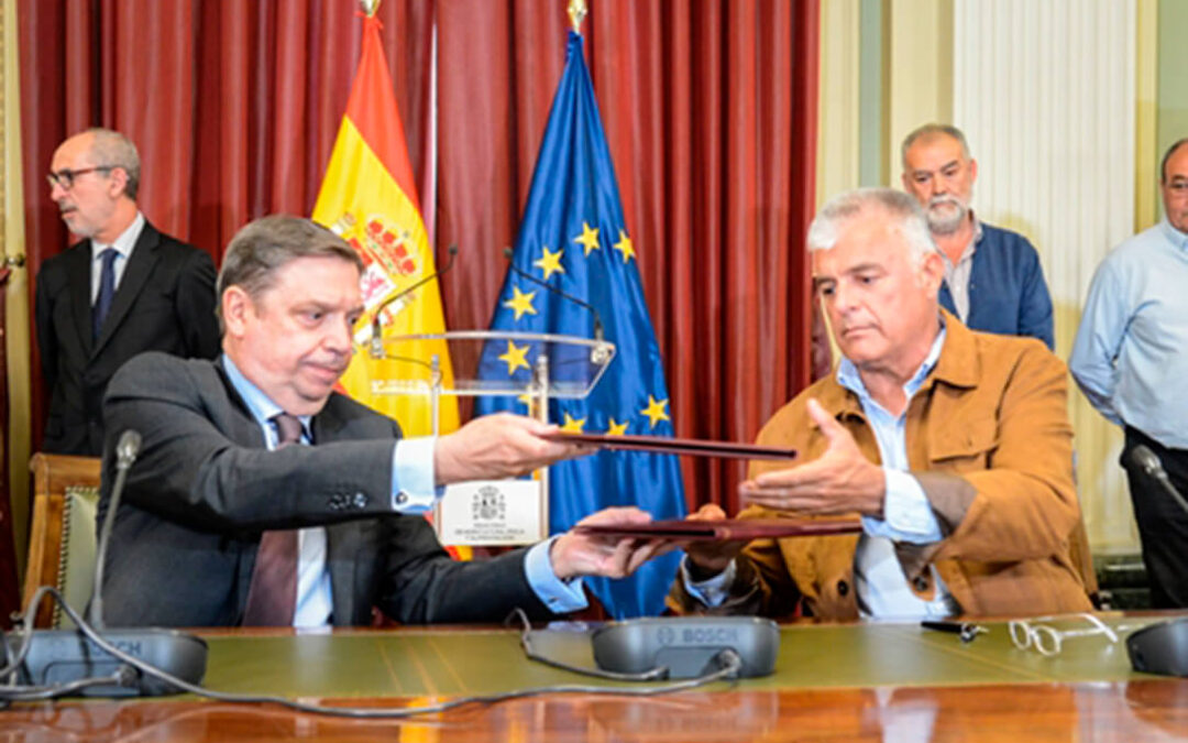 Donde dije digo, ahora digo Diego: Unión de Uniones firma el acuerdo de las 43 medidas del Gobierno contra la crisis del campo