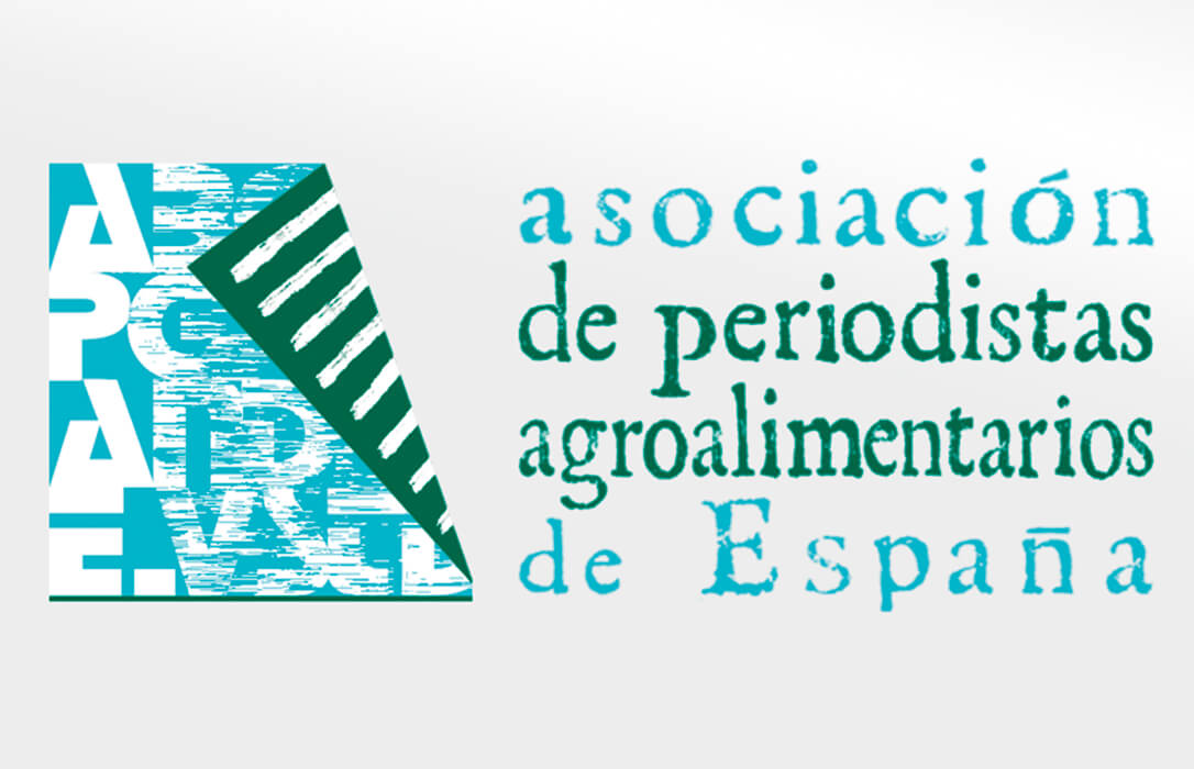 La Fundación de Estudios Rurales premia «la labor y el compromiso» de la Asociación de Periodistas Agroalimentarios de España