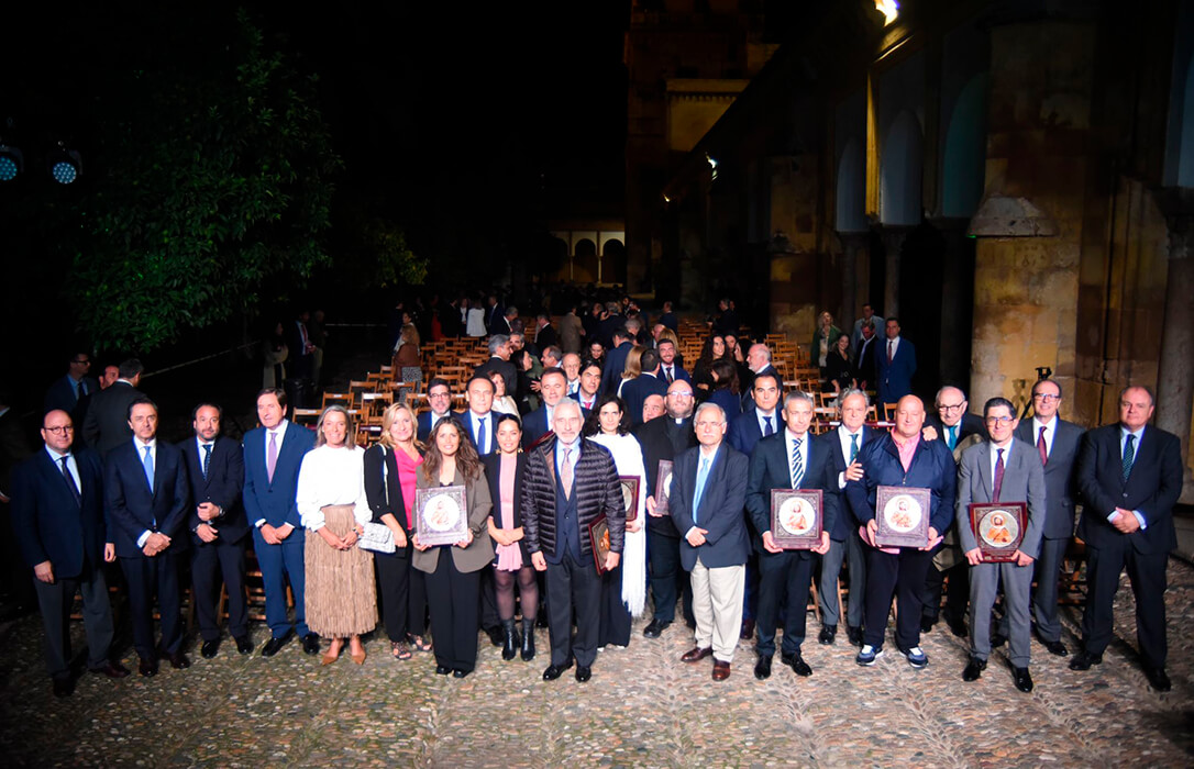 Emotiva entrega de los galardones de los VI Premios Felipe González de Canales en reconocimiento al sector agrario cordobés