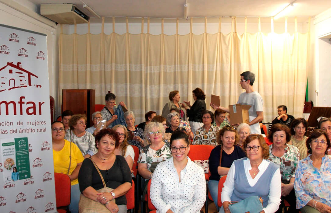 Éxito de participación en la jornada de AMFAR para concienciar a las mujeres rurales en la necesidad de frenar el desperdicio alimentario