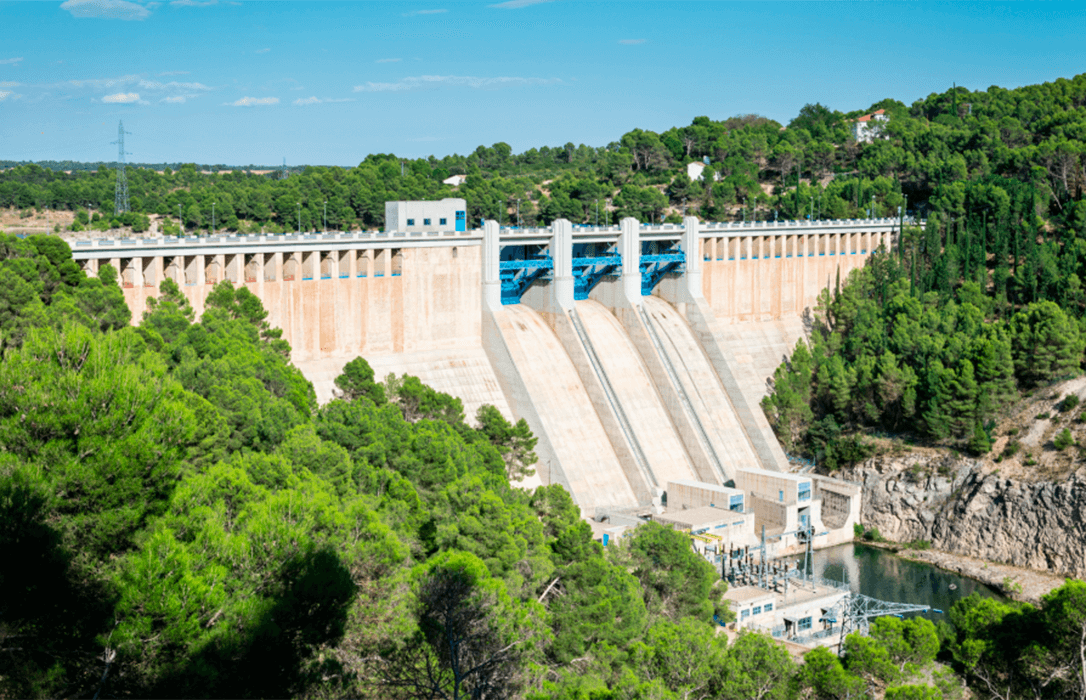 Los regantes piden revisar de forma urgente la planificación hidrológica para cubrir la falta de inversión en infraestructuras hidráulicas