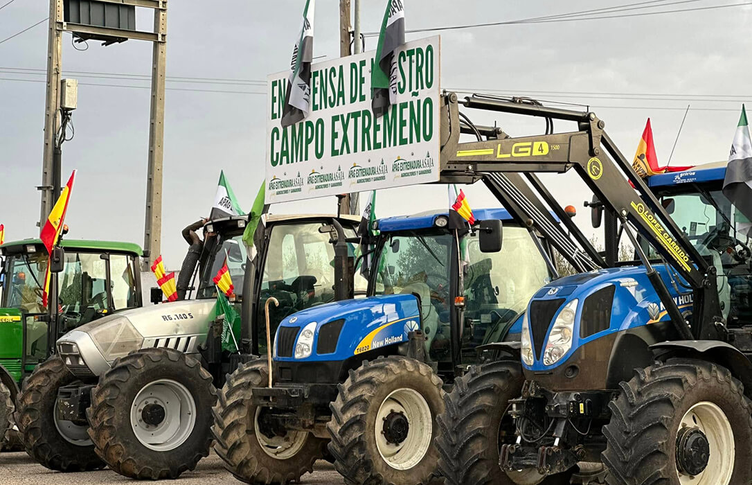 La primera protesta del año: organizan una tractorada el 16 de enero contra la Reserva de la Biosfera en la Siberia en Extremadura