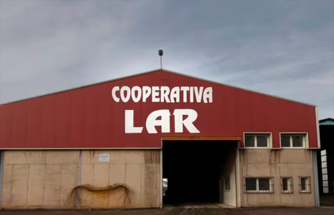 Un juzgado adjudica los activos de la cooperativa LAR a Agrocantabria, que asume la totalidad de la deuda con agricultores y ganaderos