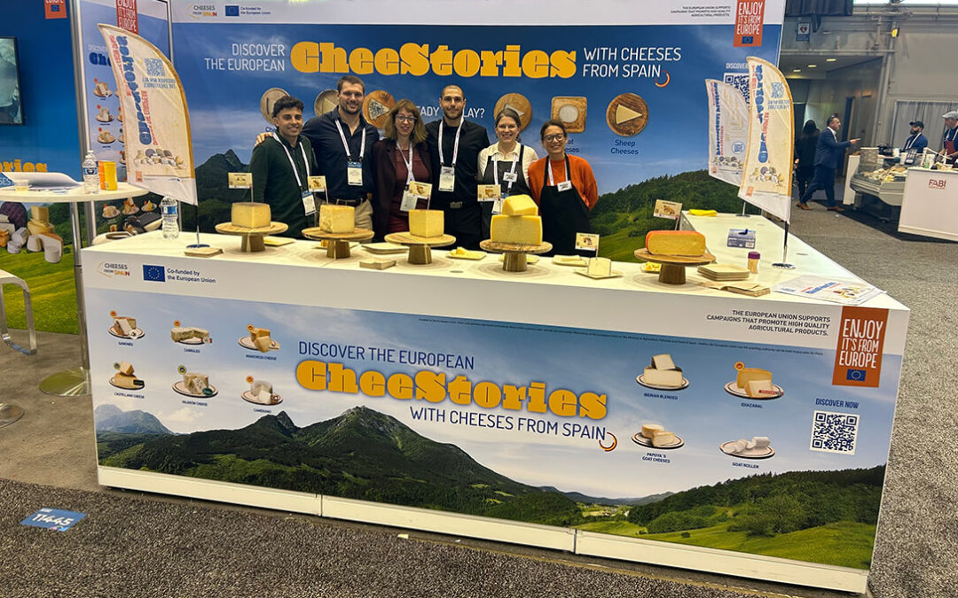 Los quesos españoles muestran su calidad y versatilidad en la prestigiosa feria NRA de Chicago de la mano de Inlac