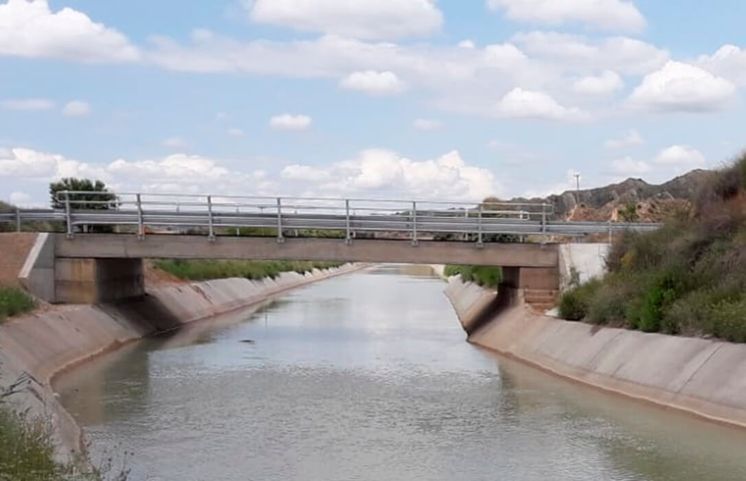 La CH Ebro anuncia una reducción de las dotaciones de riego a las comunidades entre un 12 y un 15% ante el enfado de los regantes