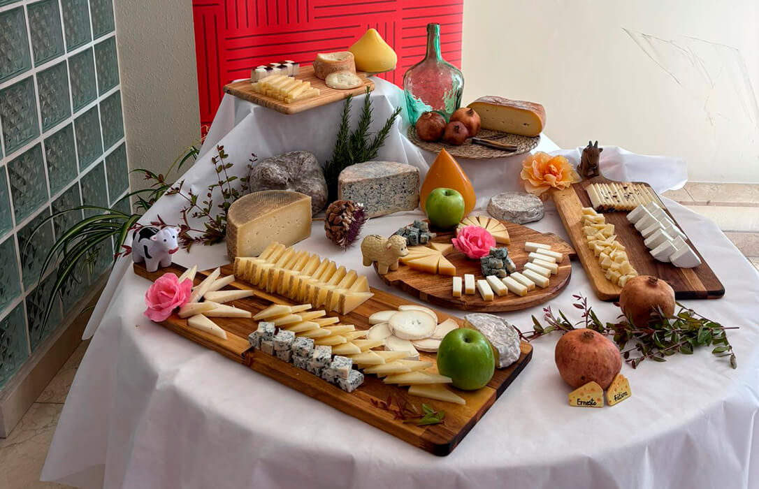 InLac descubre «auténticas joyas gastronómicas» entre los aspirantes a los mejores Quesos de España 2025