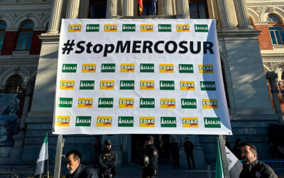 Critican la exclusión del sector agrario en la audiencia sobre el acuerdo UE-Mercosur y avisan que “hablarán más alto» fuera de la sala