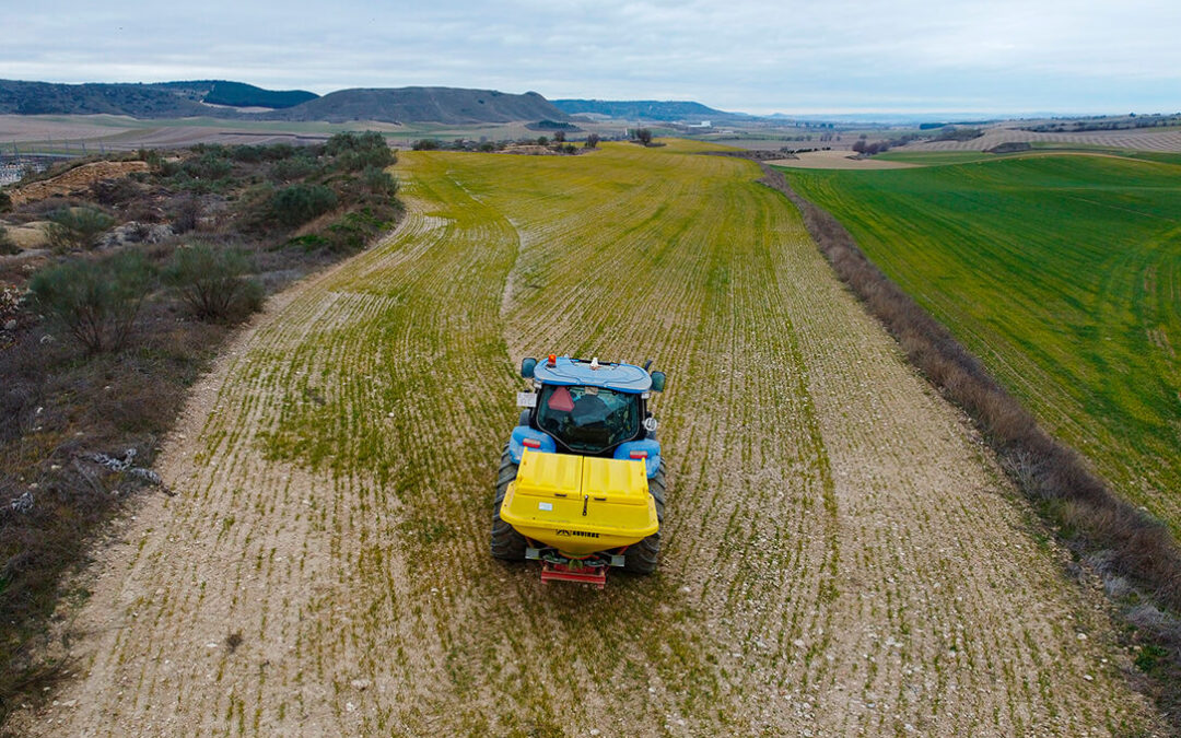 El cambio legal en la nutrición de suelos fruto de las 43 Medidas: adapta a la realidad de las explotaciones familiares la aplicación de fertilizantes