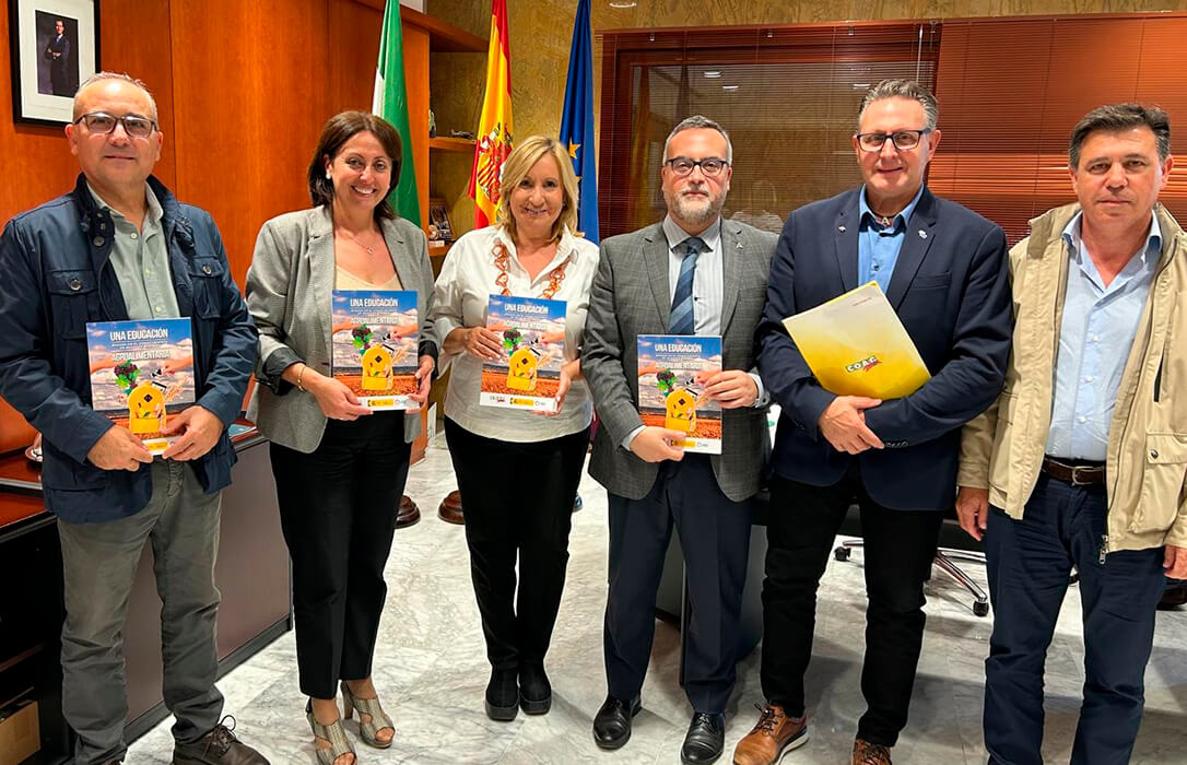 Del campo al pupitre y viceversa: proponen oficialmente llevar la agricultura y la ganadería andaluzas a las aulas de Primaría