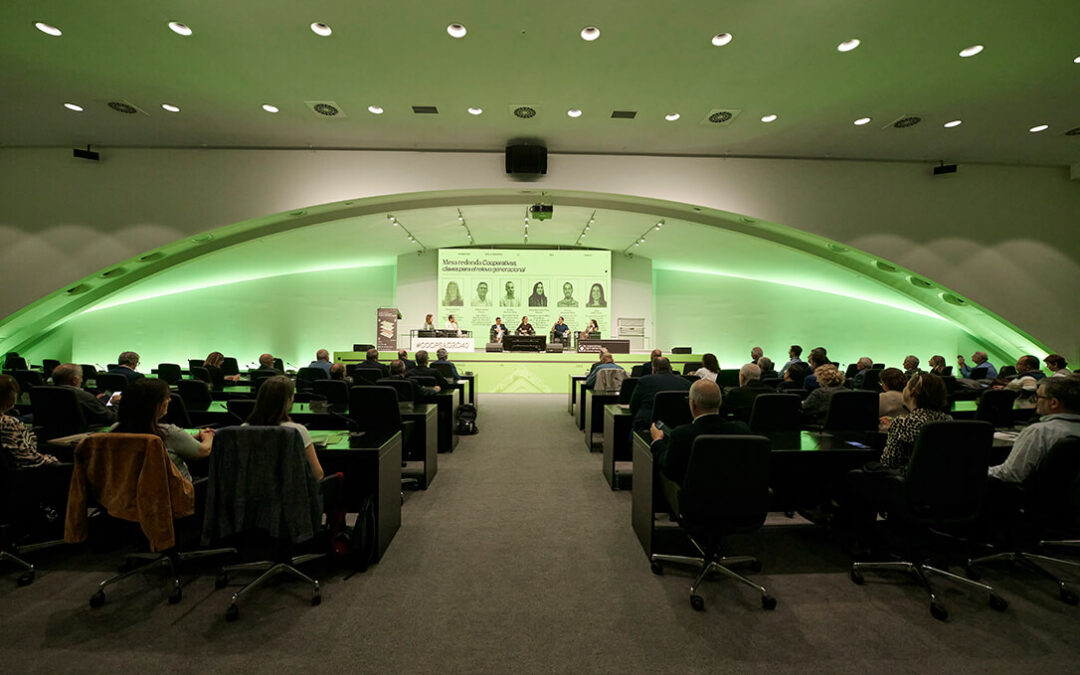 Cooperatives Agro-alimentàries cierra su congreso con la vista puesta en el futuro del sector y en la transformación de la agricultura valenciana