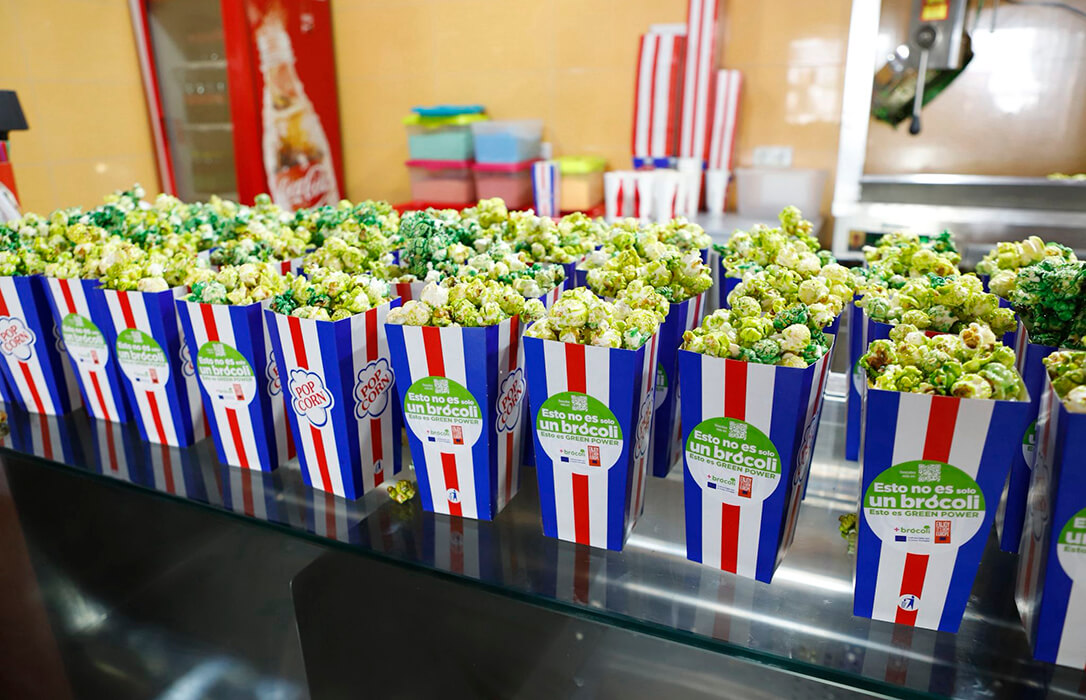 ‘Crisis de Identidad Vegetal’: el brócoli y la alcachofa europeos se convierten en estrellas de cine por un día en la première de la temporada