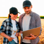 Les meilleurs cours en ligne gratuits pour les travailleurs agricoles : durabilité, emploi et avenir des zones rurales