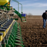 Denuncian el incumplimiento del Gobierno de Emiliano García-Page de abonar los pagos aprobados a los jóvenes agricultores