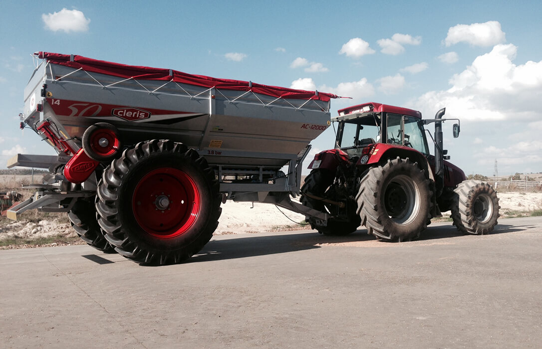 ¿Dónde está la rentabilidad?: los agricultores pagan tres veces más por abonar mientras el cereal se vende al precio de hace una década